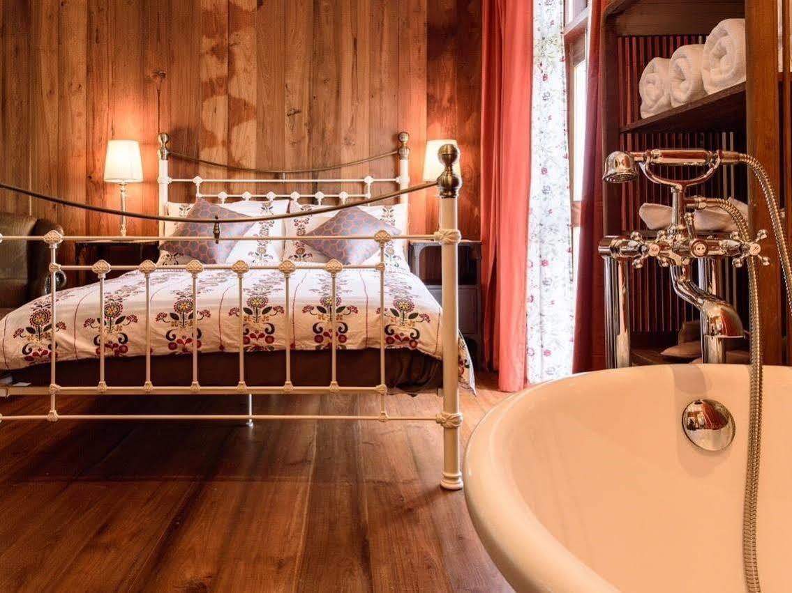 Roomquest Rimrabeang At Амфава Екстериор снимка